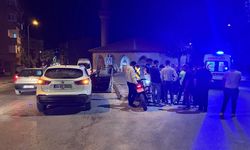 Motosiklet ile otomobil çarpıştı: 1 yaralı