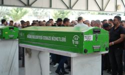 Takla atan otomobildeki genç hayatını kaybetti