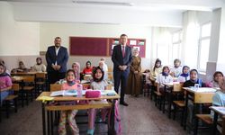Vali Akmeşe okul öncesi eğitim alanlarını inceledi