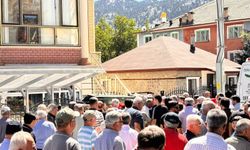Konya'da Kaskına arı giren motosikletli yayaya çarptı!