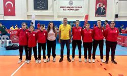 Genç sporcular madalya yolunda