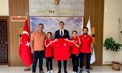 Milli Güreşçilerden Kaymakam Bektaş’a ziyaret