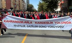 Niğde Kahraman Gaziler için yürüdü