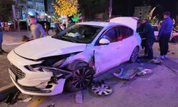 İki otomobil çarpıştı: 1 yaralı