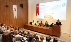 Üniversitede yurt dışı staj toplantısı