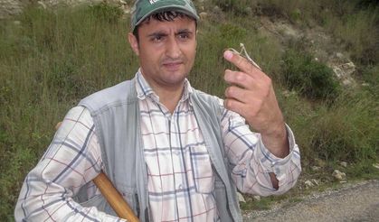 Keşfedilen böcek türüne eşinin ismini verdi