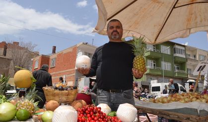Perşembe Pazarı’nda Kiraz Şaşkınlığı: Kilosu 800 TL!