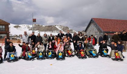Ketençimen Kayak Merkezi öğrencileri ağırladı