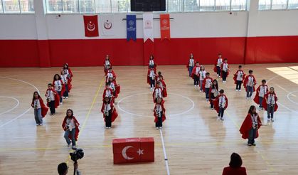 23 Nisan etkinliğine sürpriz ziyaret