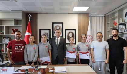 Başarılı Sporculardan İl Müdürü Dorul’a ziyaret