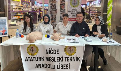 AVM’de İlk Yardım bilgilendirme etkinliği