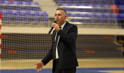 Müdür Dorul Başkanlığında personel toplantısı