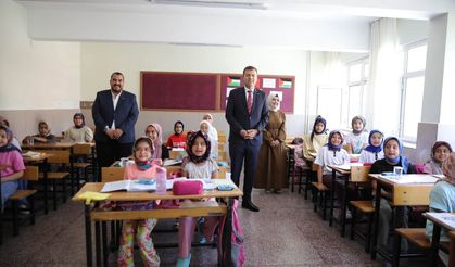 Vali Akmeşe okul öncesi eğitim alanlarını inceledi