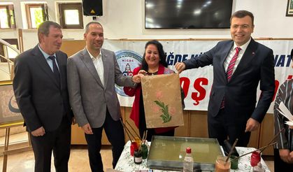 Protokolden Canlı Ebru Performansı