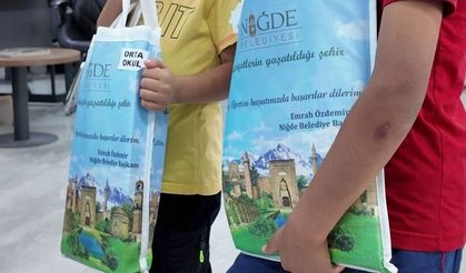 Niğde Belediyesinden öğrencilere destek