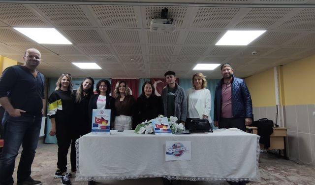 Türkiye’miz ve Avrupa’da bir ışık yakıyoruz!