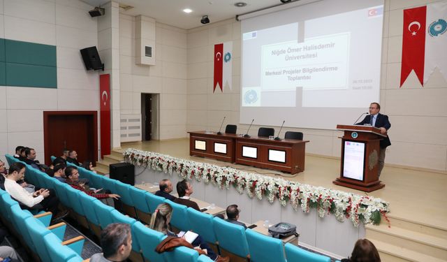 NÖHÜ AB Merkezi Projeler Bilgilendirme toplantısı düzenlendi
