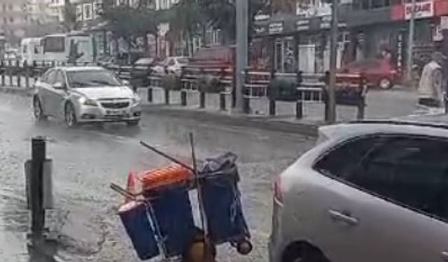 Sağanak yağmur Niğde’de etkili oldu (VİDEO HABER)