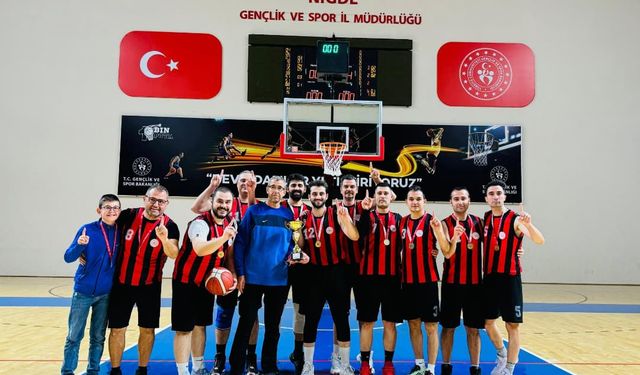 Niğde’de Veteran Basketbol heyecanı sona erdi