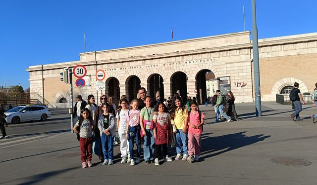 Bağlama Şehit Adnan Savaş İlkokulu Erasmus+ ile Avrupa Yolunda!