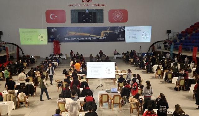 Kültür ve Sanat Yarışmalarında gençler bilgileriyle yarıştı