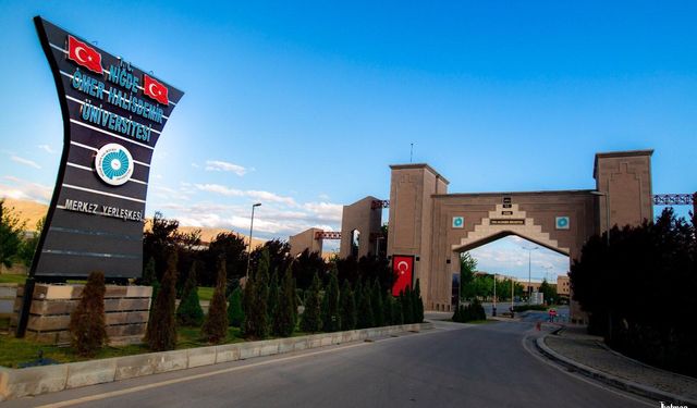 NÖHÜ, ulusal ve uluslararası başarılarıyla adından söz ettiriyor