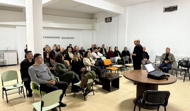 Niğde Halk Eğitimi Merkezi’nden “Eğiticinin Eğitimi”Ne Yoğun İlgi