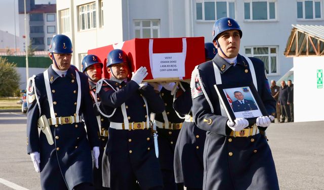 Çamardı İlçe Jandarma Komutanı Osman Deniz’e Niğde’de Tören