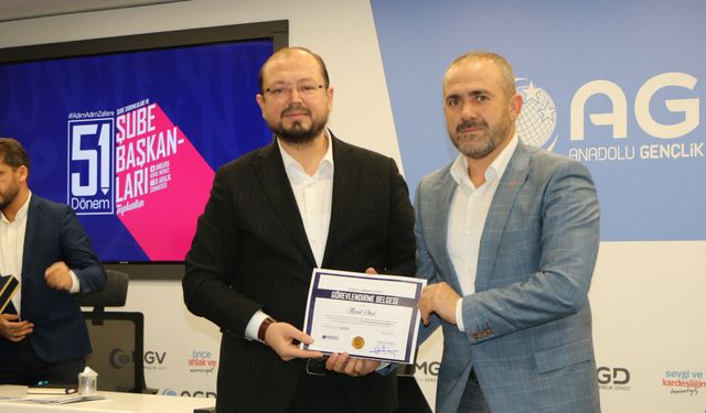 Anadolu Gençlik Derneği Niğde Şube Başkanlığına Mesut Oral Atandı