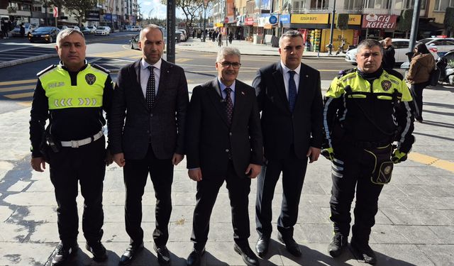 NİĞDE’DE DR. SAMİ YAĞIZ CADDESİ’NDE SÜRELİ PARK DÖNEMİ BAŞLIYOR