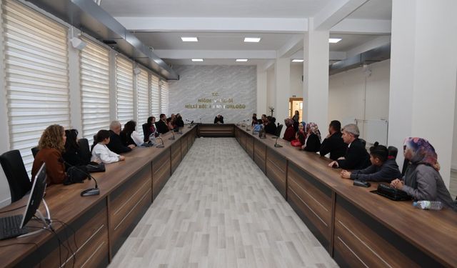 Cumhuriyet Bayramı Yarışmalarında Dereceye Giren Öğrenciler Ödüllendirildi