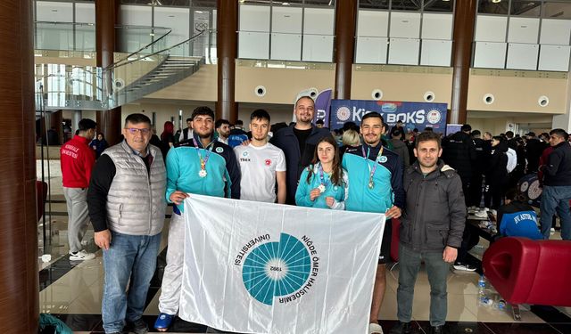 NÖHÜ sporcuları şampiyonadan madalyalarla döndü