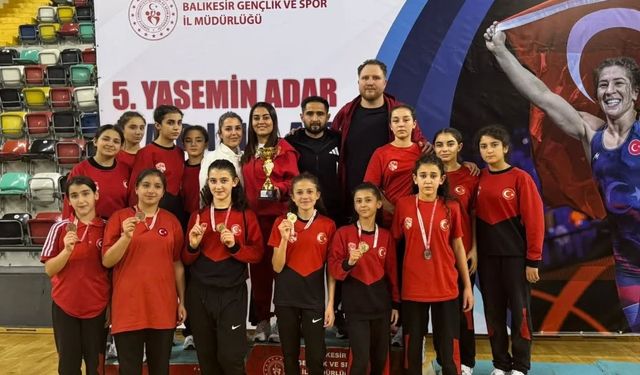 Çamardı Spor Kulübü sporcuları Balıkesir’den madalya ile döndü