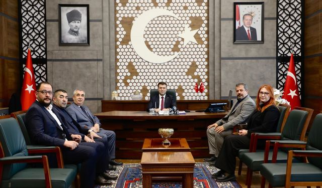 CHP Niğde Yönetimi Vali Akmeşe’yi ziyaret etti