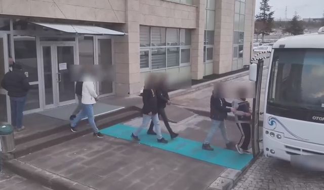 116 vatandaşı dolandırdılar ama kaçamadılar!