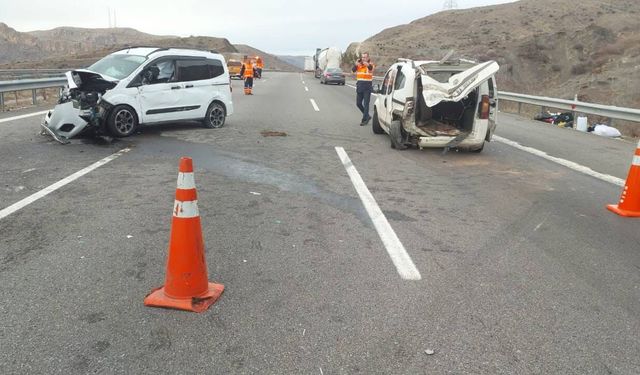 Feci kazada bilanço ağır: 1 ölü, 7 yaralı!