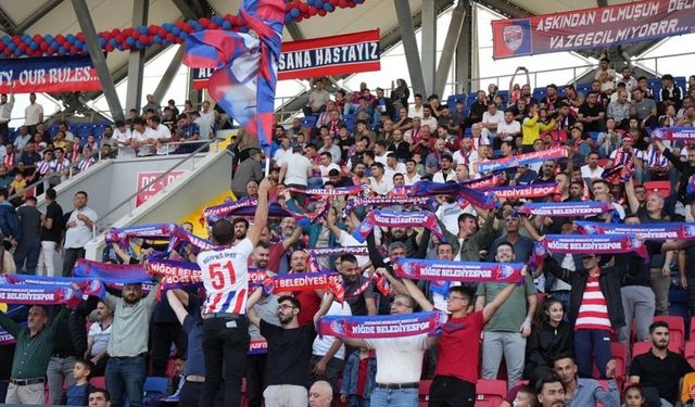 Aile Tribünü uygulaması devam ediyor