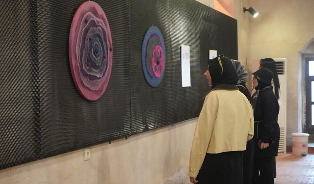 Bakteriler, sanatın ilham kaynağı oldu