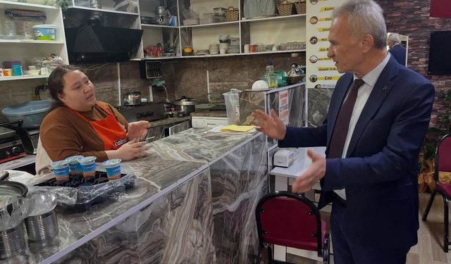 MHP Niğde’den esnaf ve vatandaşlara ziyaret