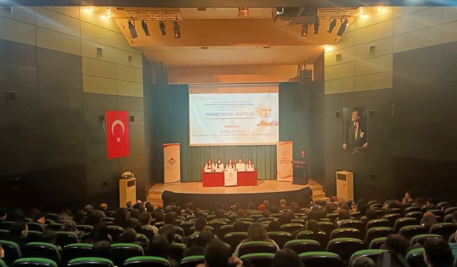 Mustafa Kutlu paneli düzenlendi