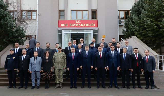 Vali Akmeşe’den Bor’da kurum ziyaretleri