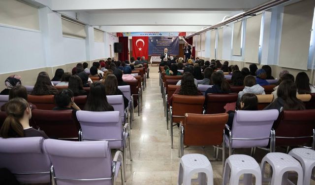 İftarda Konuşalım devam ediyor