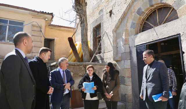 Akmeşe ve Özdemir çalışmaları inceledi