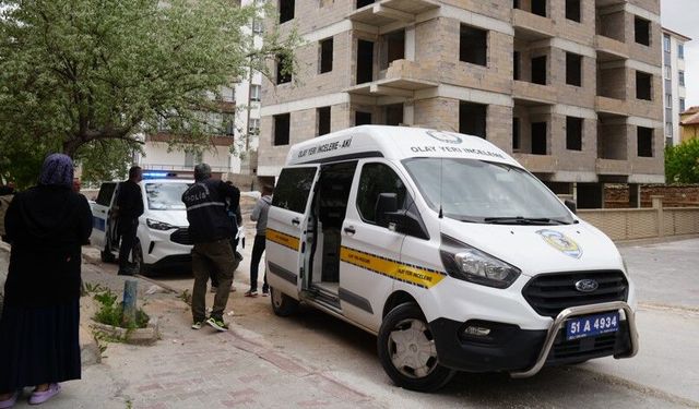 İnşaattan düşen işçi ağır yaralandı