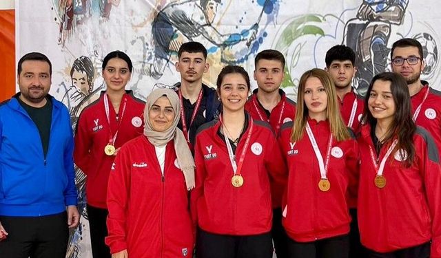 Niğde Masada Rakip Tanımadı: Çifte Şampiyonluk!