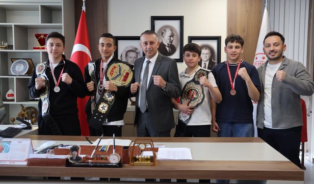 Muaythai’de Niğde’ye Türkiye dereceleri geldi