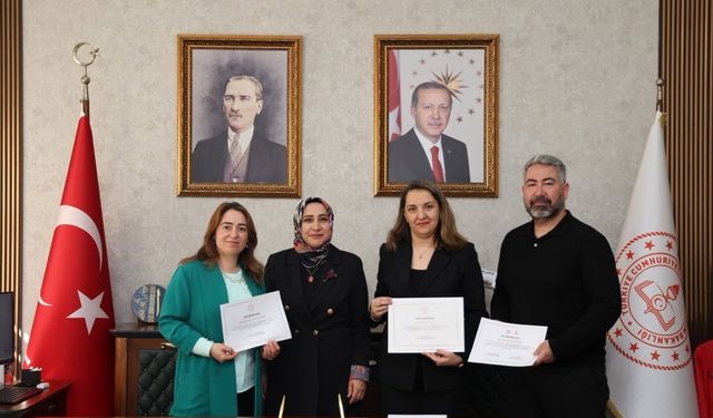 Eğitimcilerden Özbek’e Akademik Başarı ziyareti