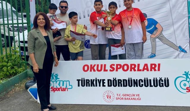 Kızılca Atatürk Ortaokulu’ndan Türkiye derecesi