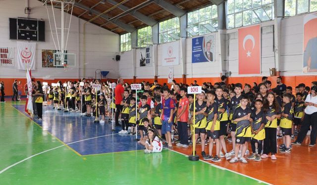 Bor’da Bin 200 Çocuğa Yaz Okulu