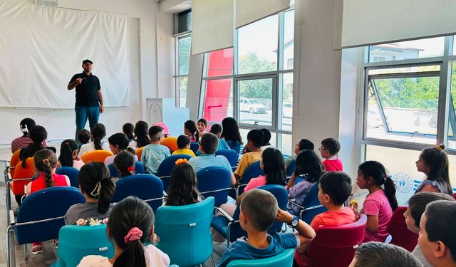 Gençlere Milli ve Manevi Değerler Semineri